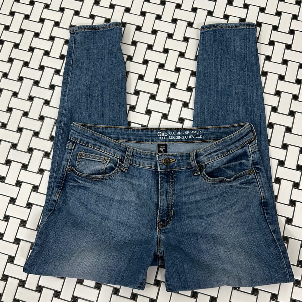 VGUC skinny jeans size 10